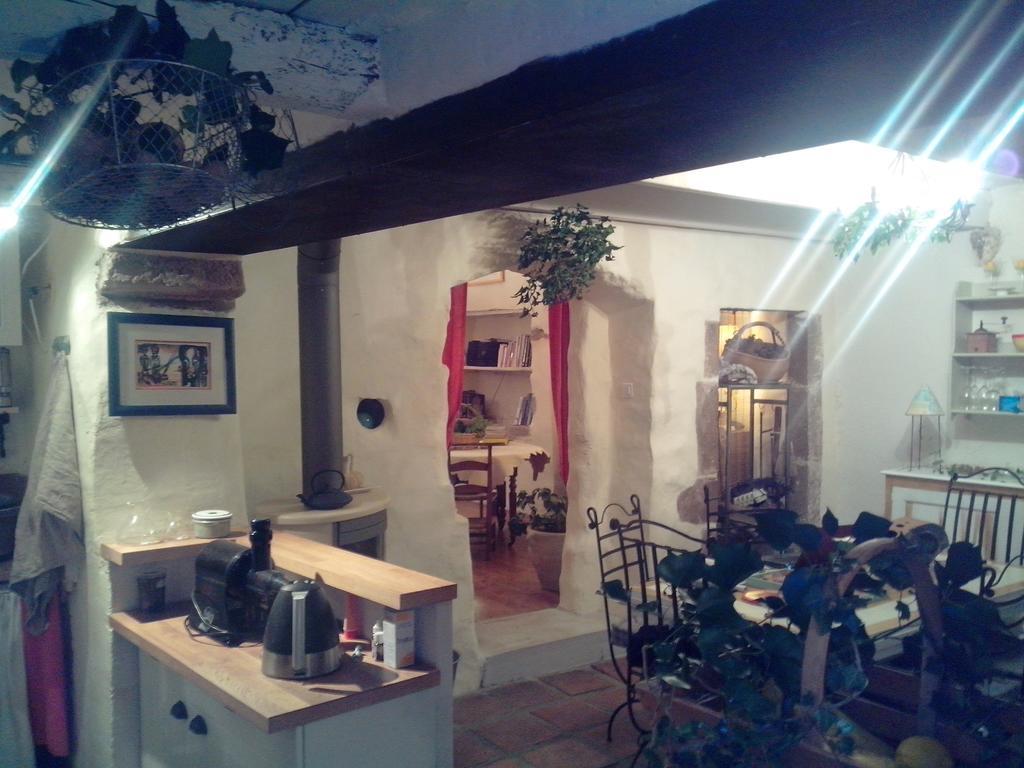 Le Bousquet-d'OrbLe Clos De La Source住宿加早餐旅馆 外观 照片